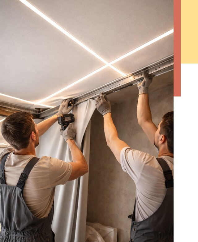 Монтаж натяжного потолка со световыми линиями в Климовске от 1215 руб. | ОТДЕЛОЧНИК-Клс